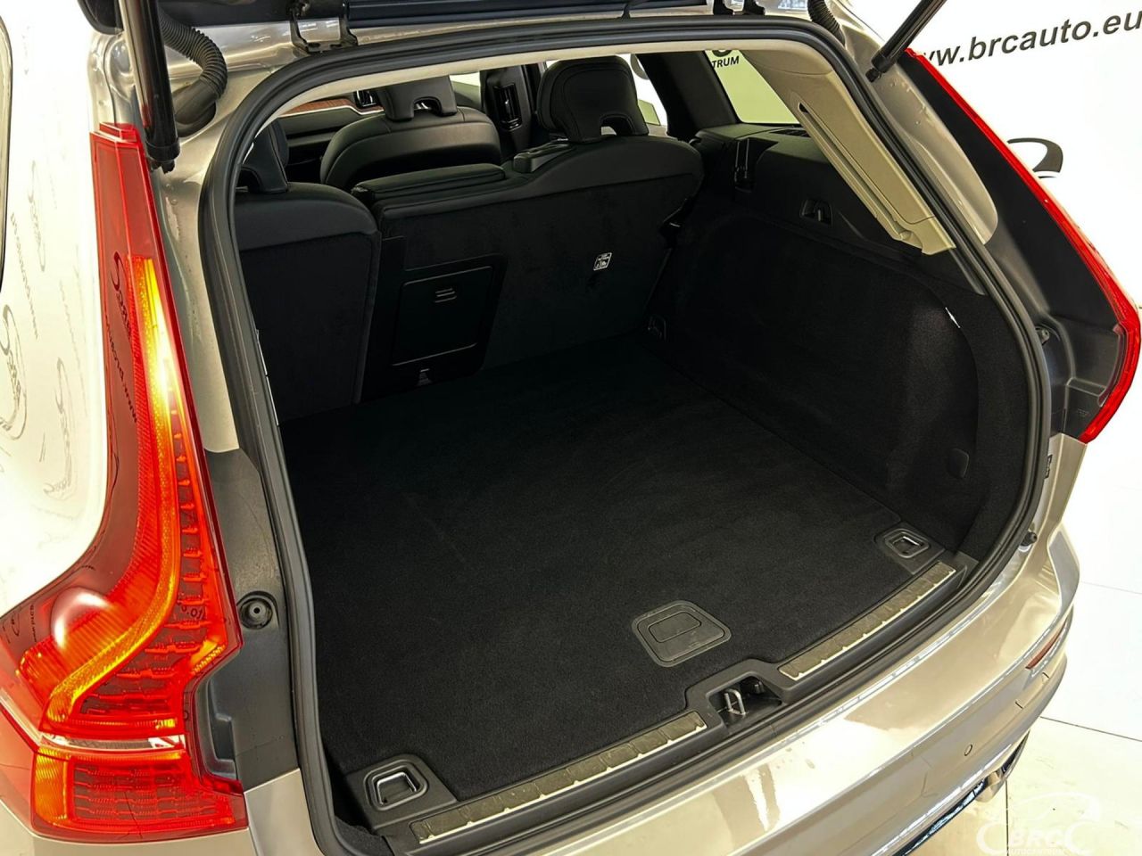 Volvo XC60 | 27