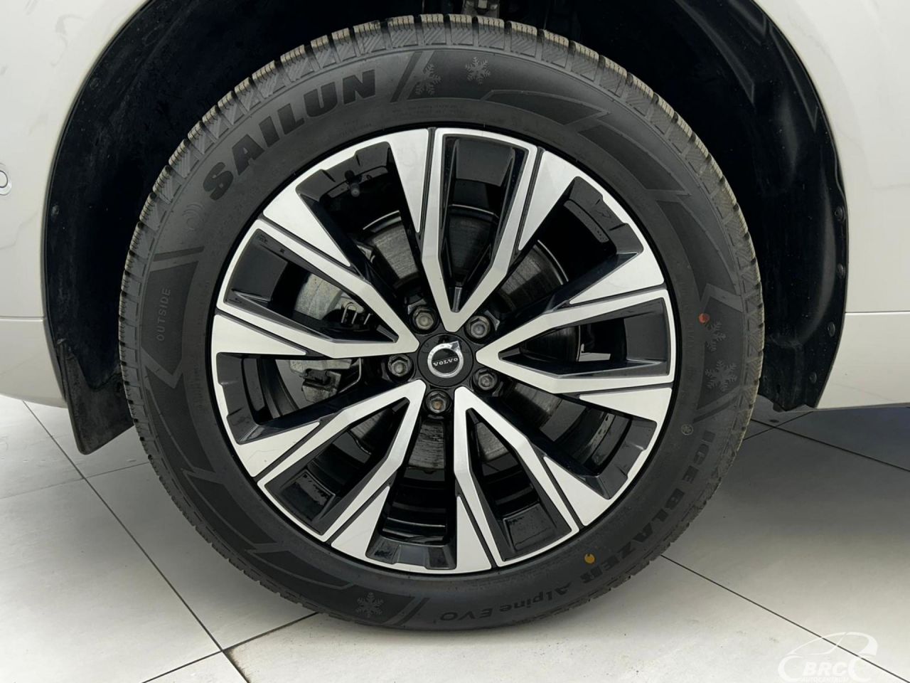 Volvo XC60 | 28