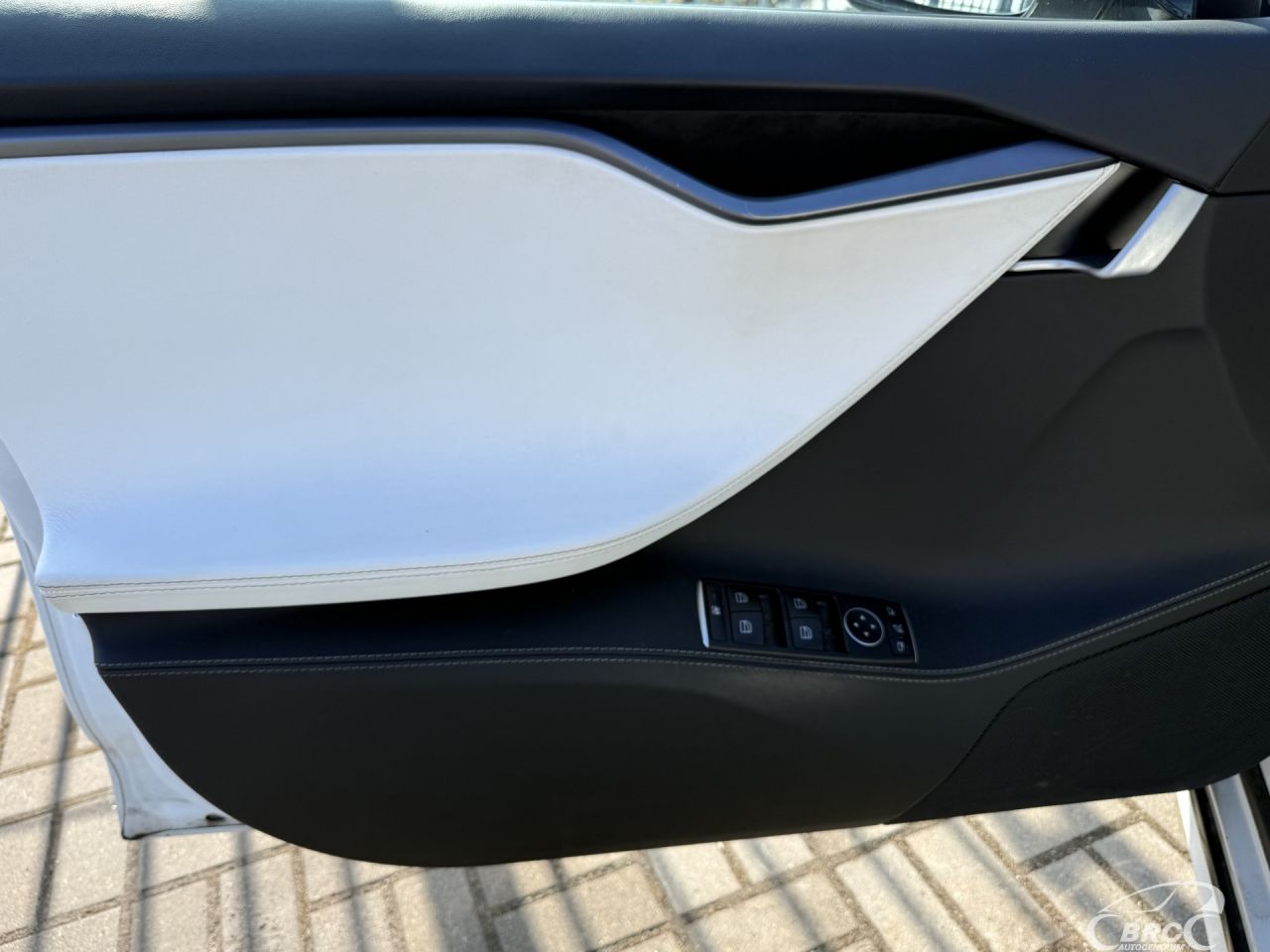 Tesla Model S | 16