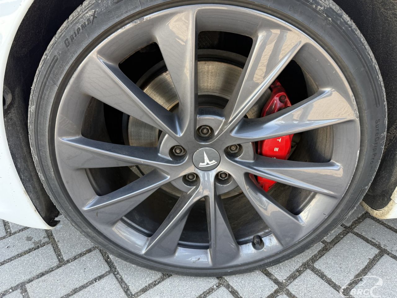 Tesla Model S | 47