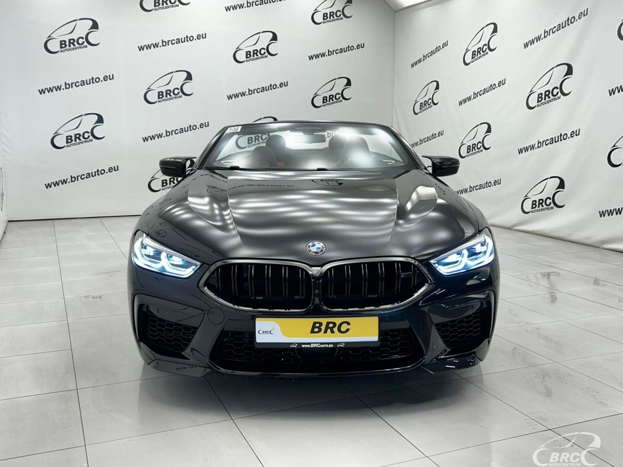 BMW M850 | 32