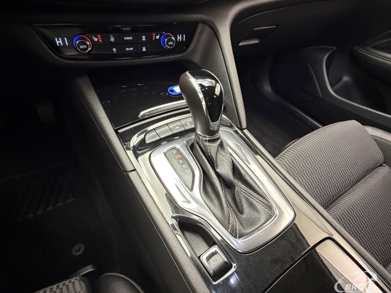 Opel Insignia | 25