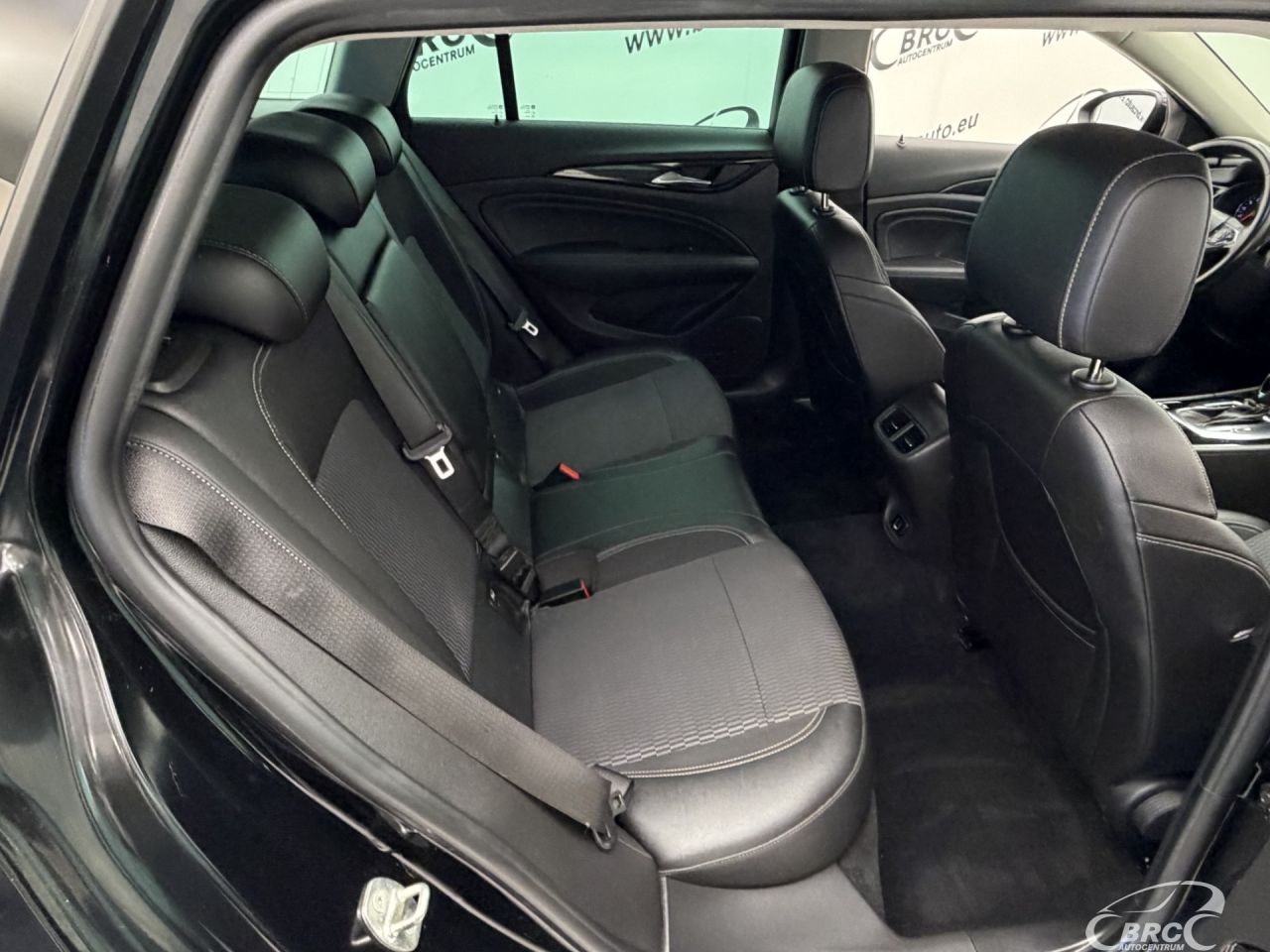 Opel Insignia | 10