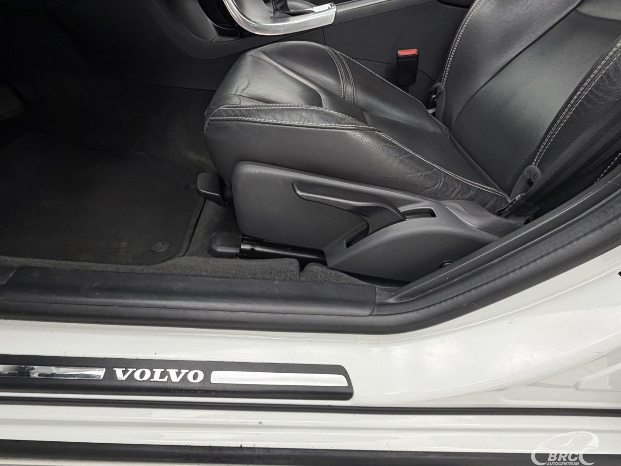 Volvo V60 | 19