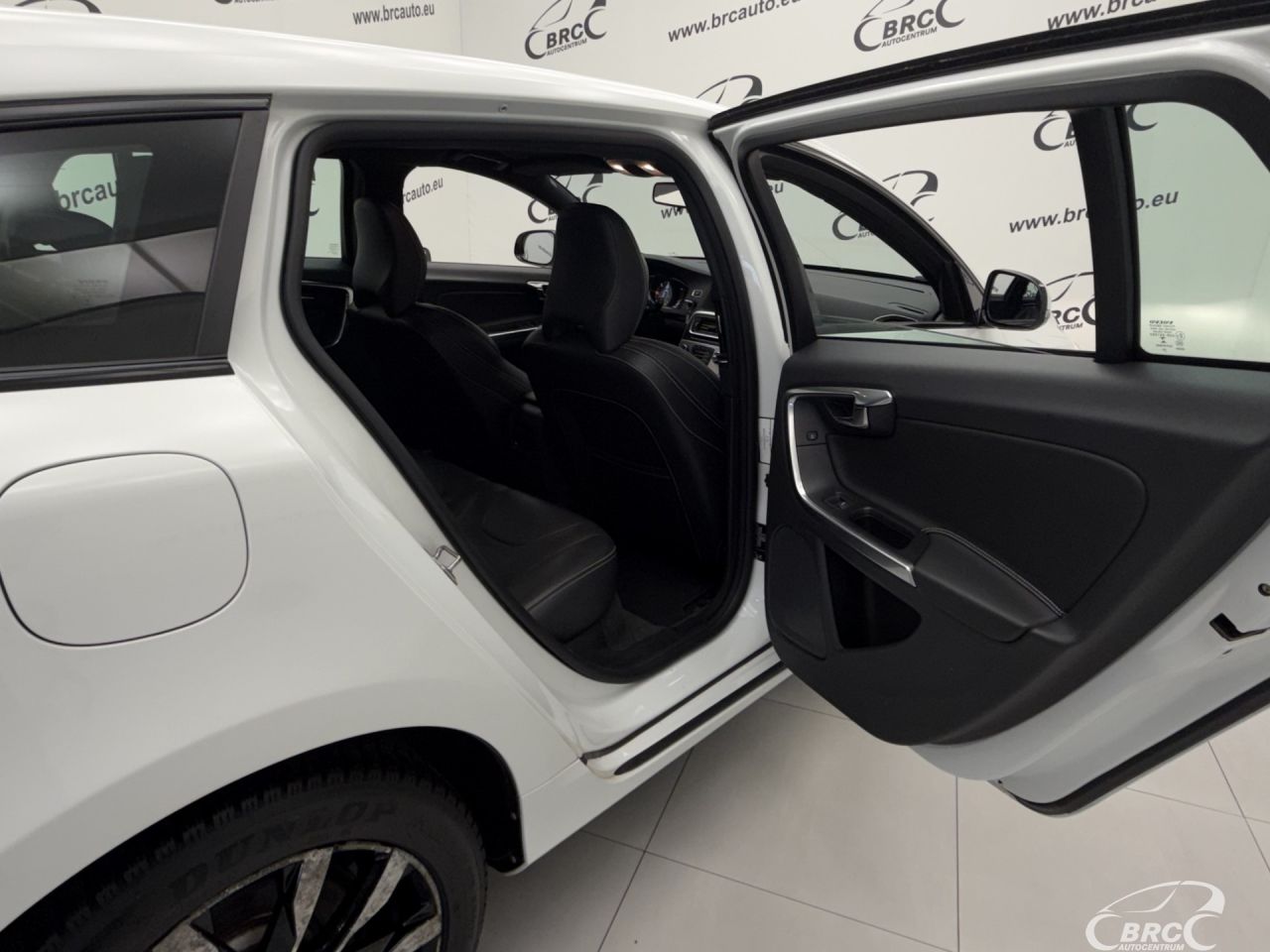 Volvo V60 | 11