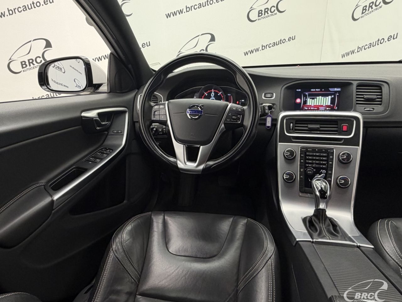 Volvo V60 | 12
