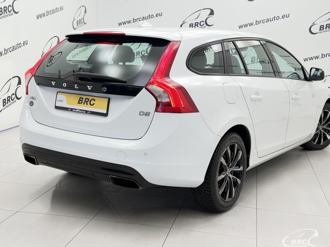 Volvo V60 | 44