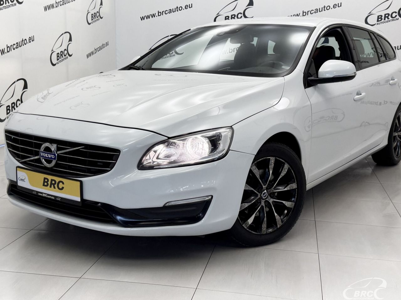 Volvo V60 | 43