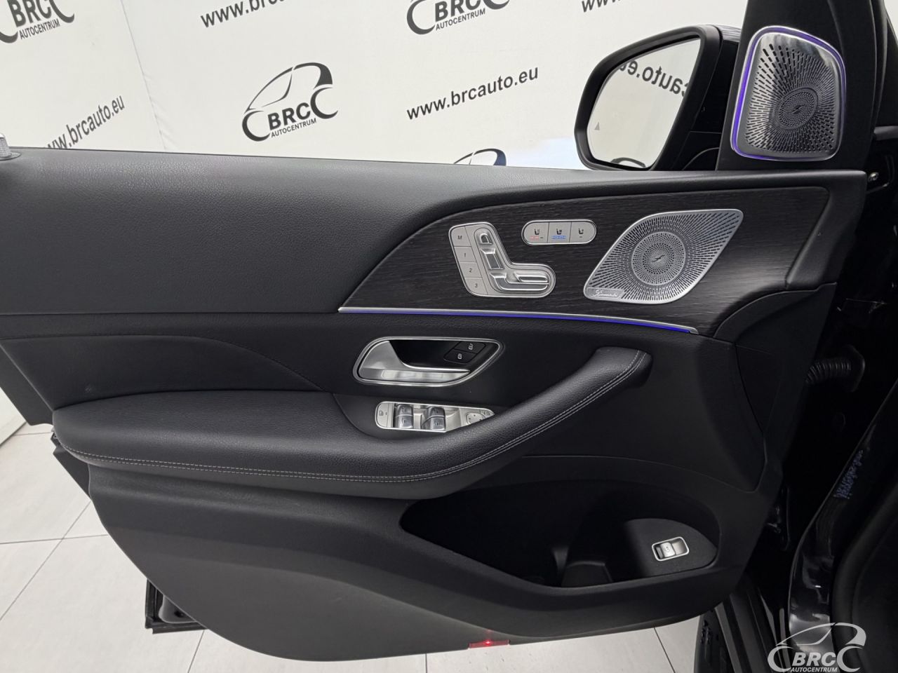 Mercedes-Benz GLS450 | 22