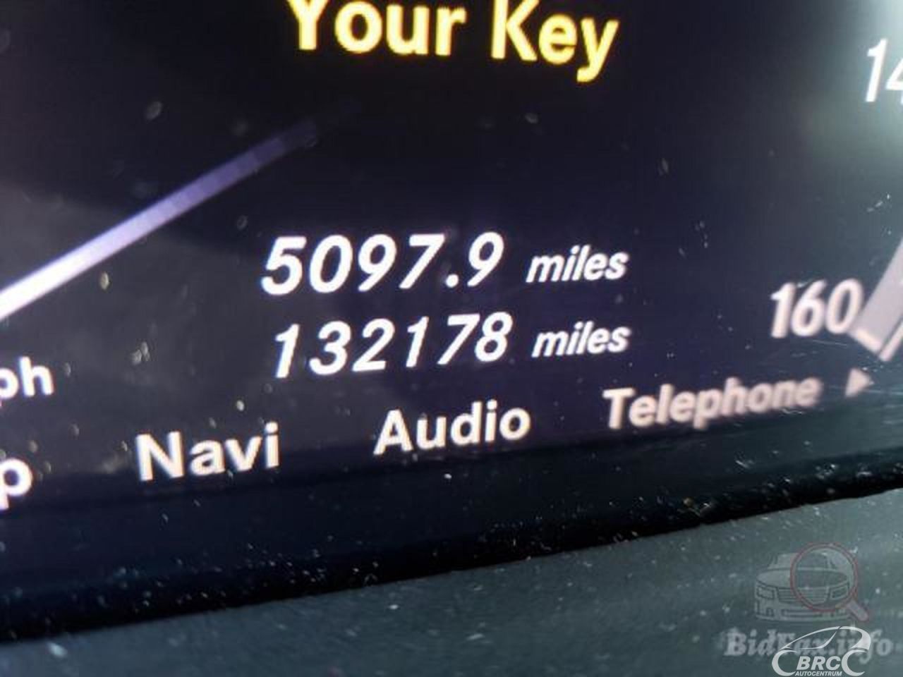 Mercedes-Benz S550 | 54