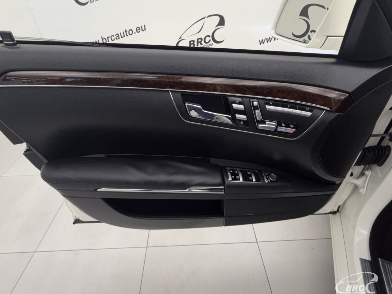 Mercedes-Benz S550 | 21