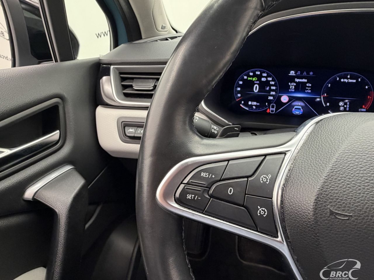 Renault Captur | 28