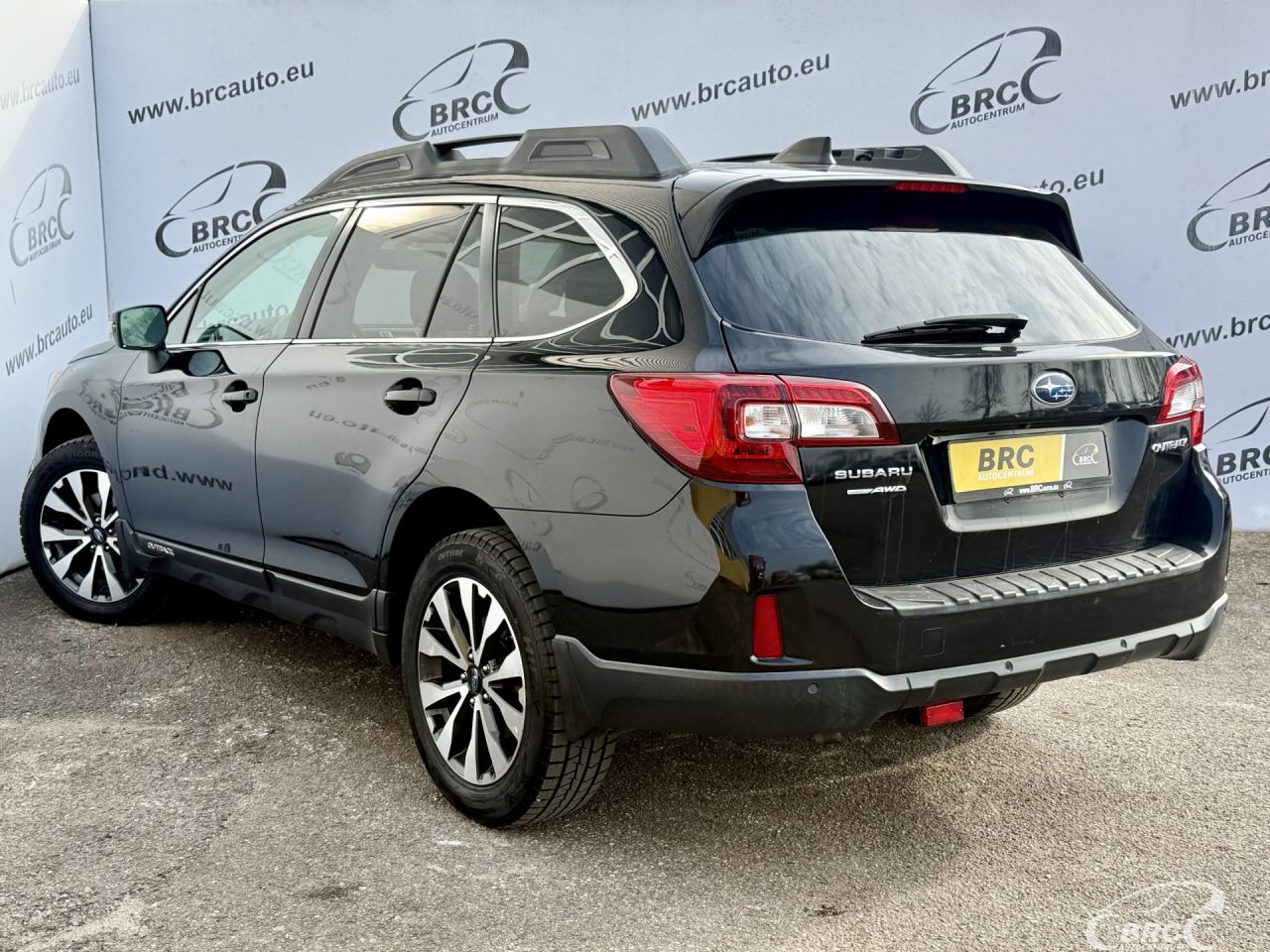 Subaru Outback | 33
