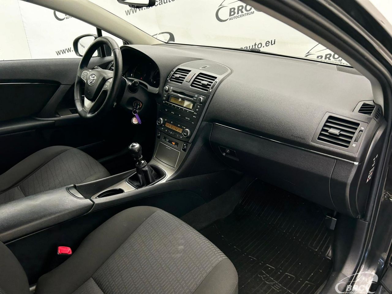Toyota Avensis | 6