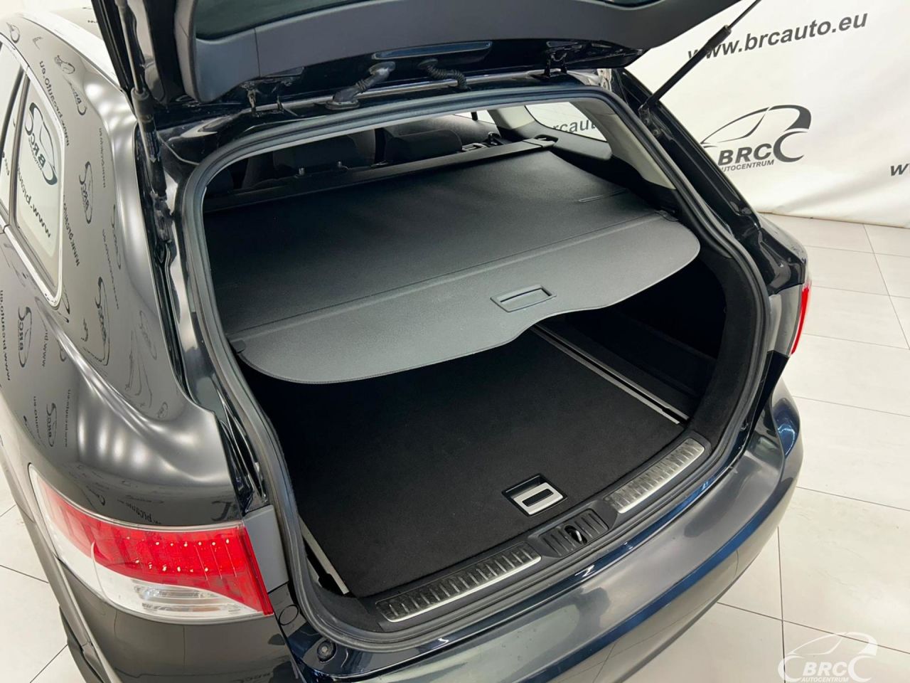 Toyota Avensis | 22