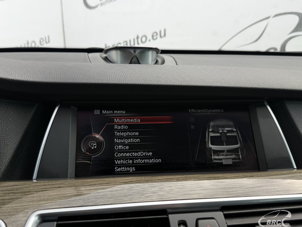BMW 530 | 33