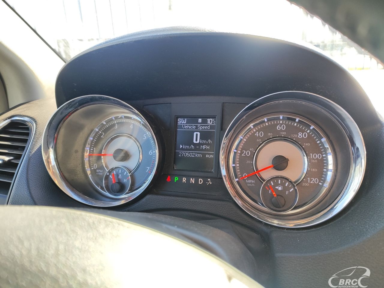 Chrysler Town & Country | 22