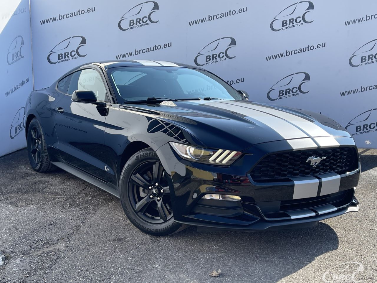 Ford Mustang | 24