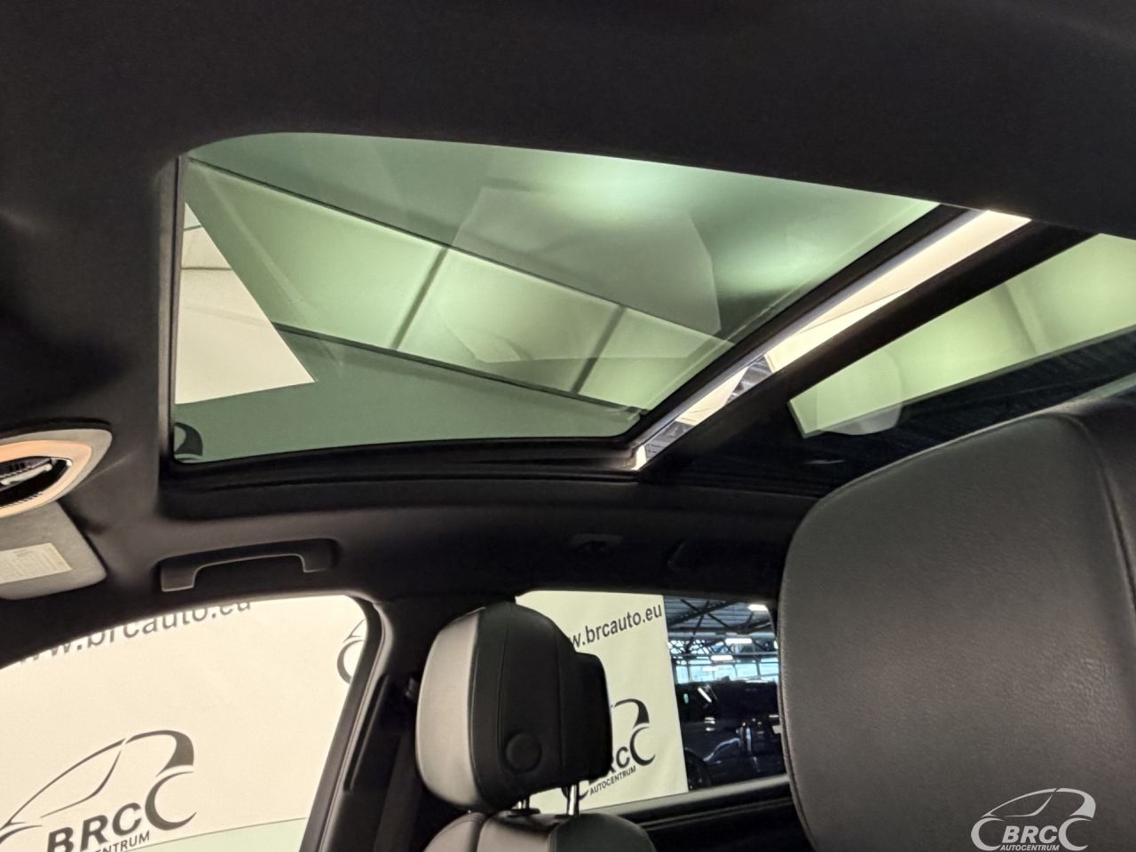 Porsche Macan | 25