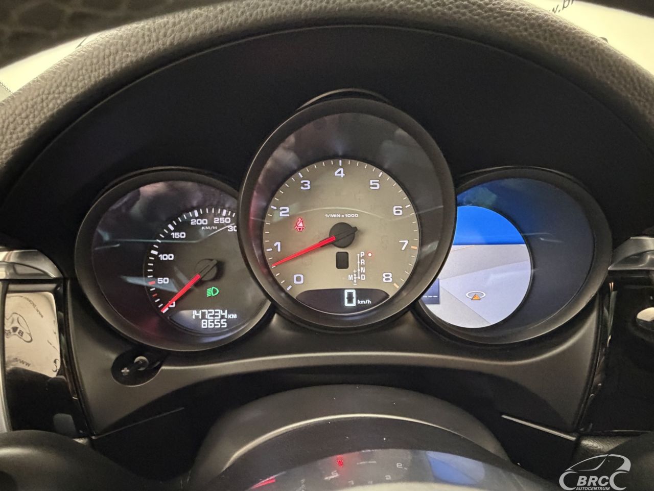Porsche Macan | 32