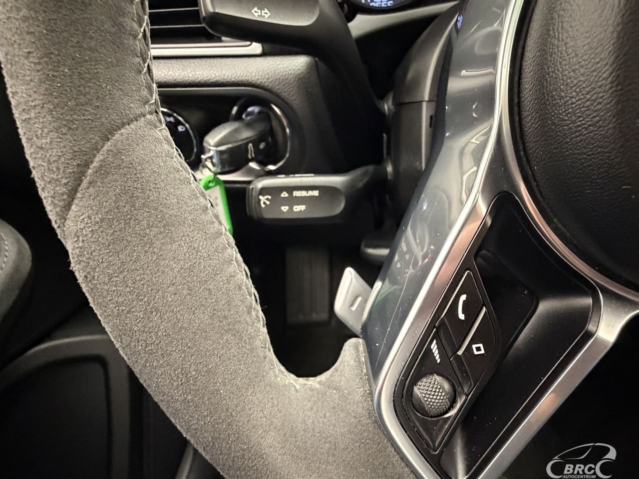 Porsche Macan | 33