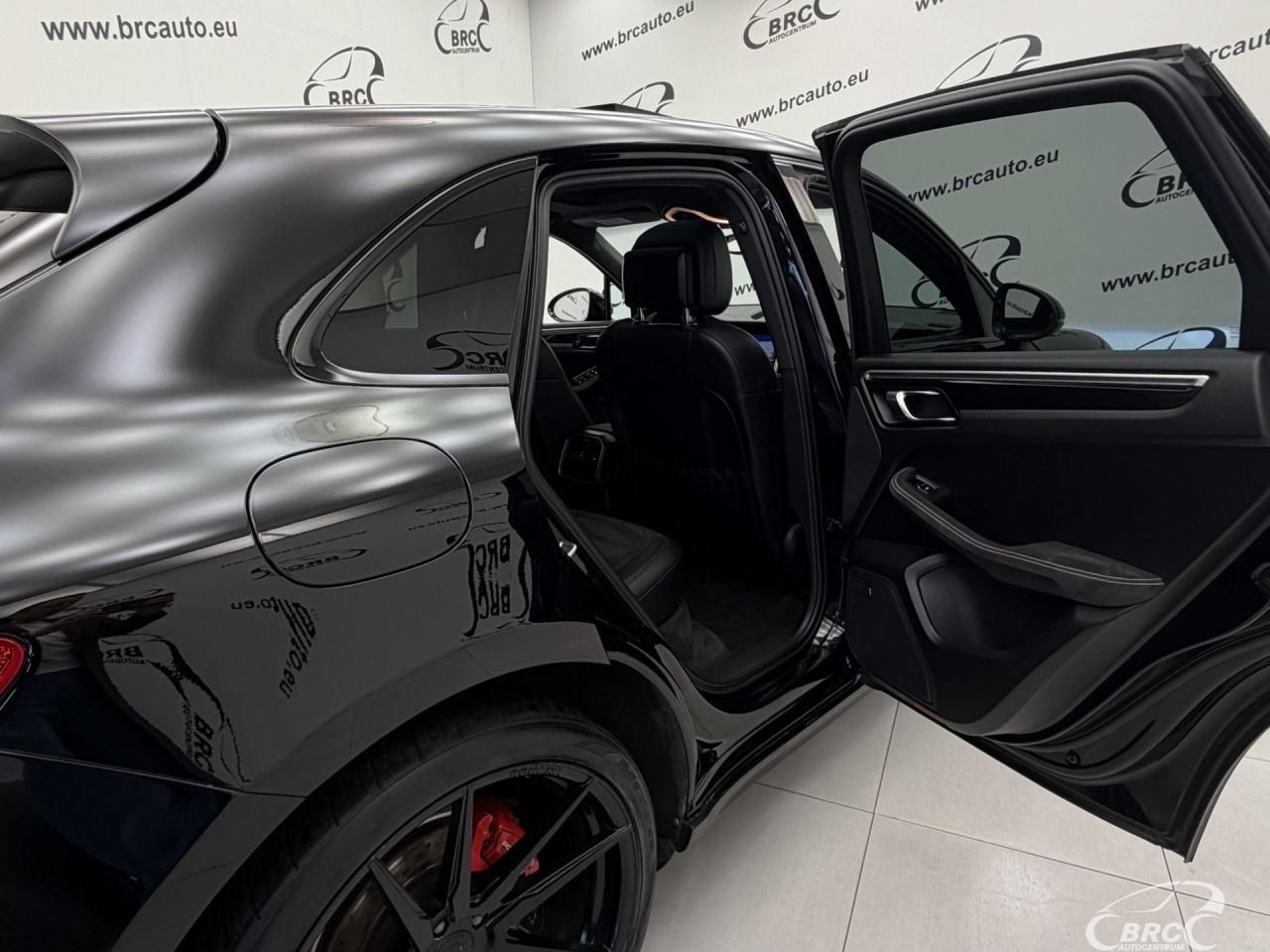 Porsche Macan | 12