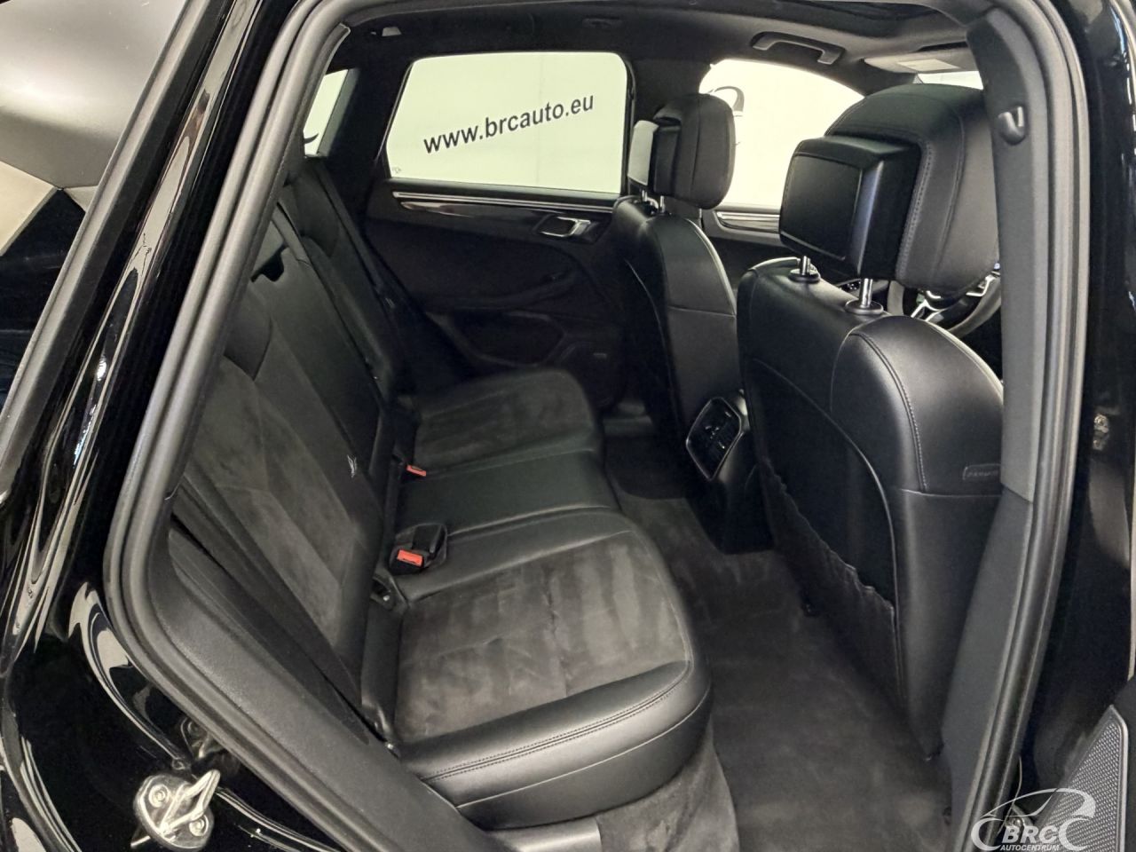 Porsche Macan | 10