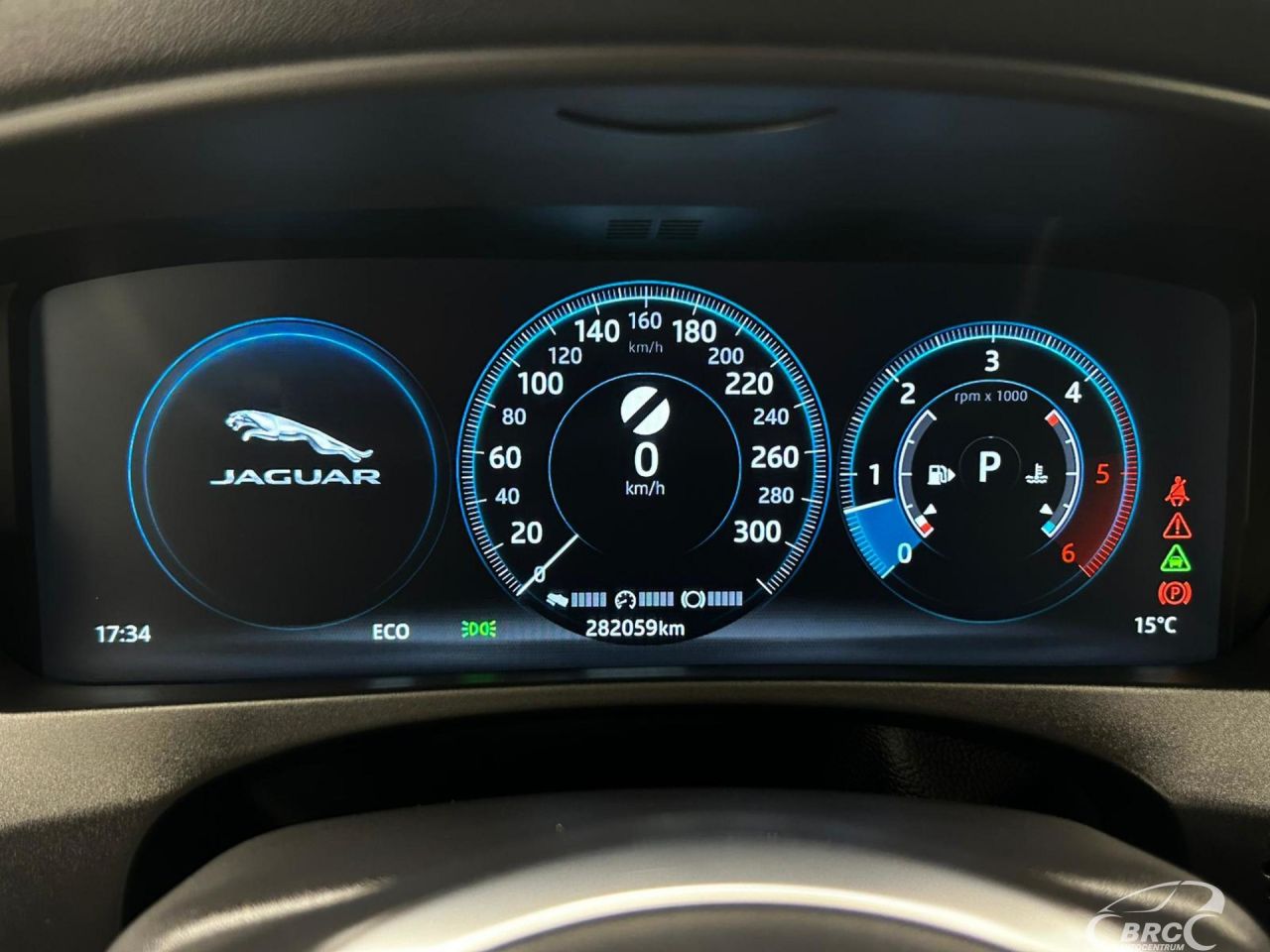 Jaguar F-Pace | 9