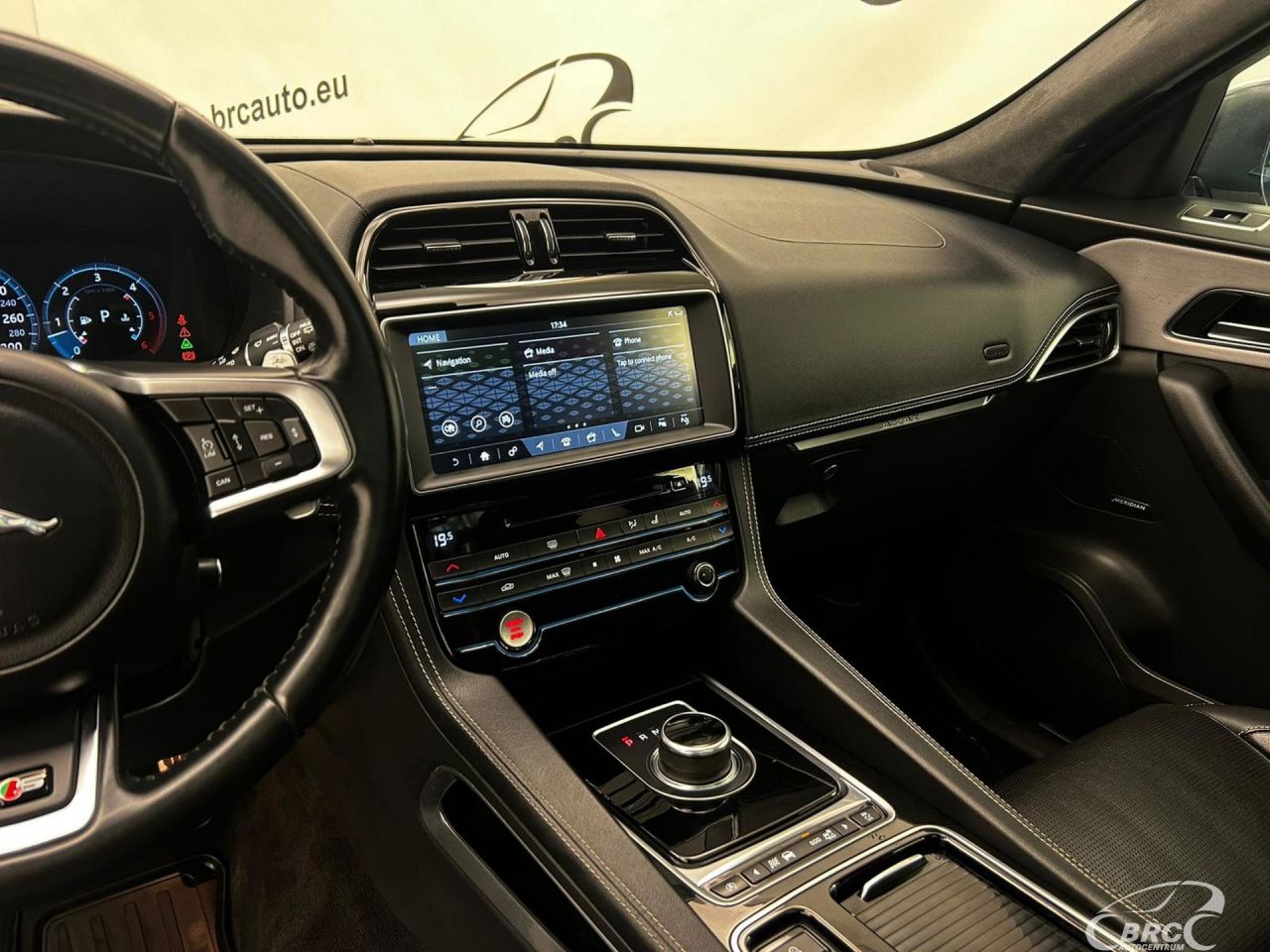 Jaguar F-Pace | 5