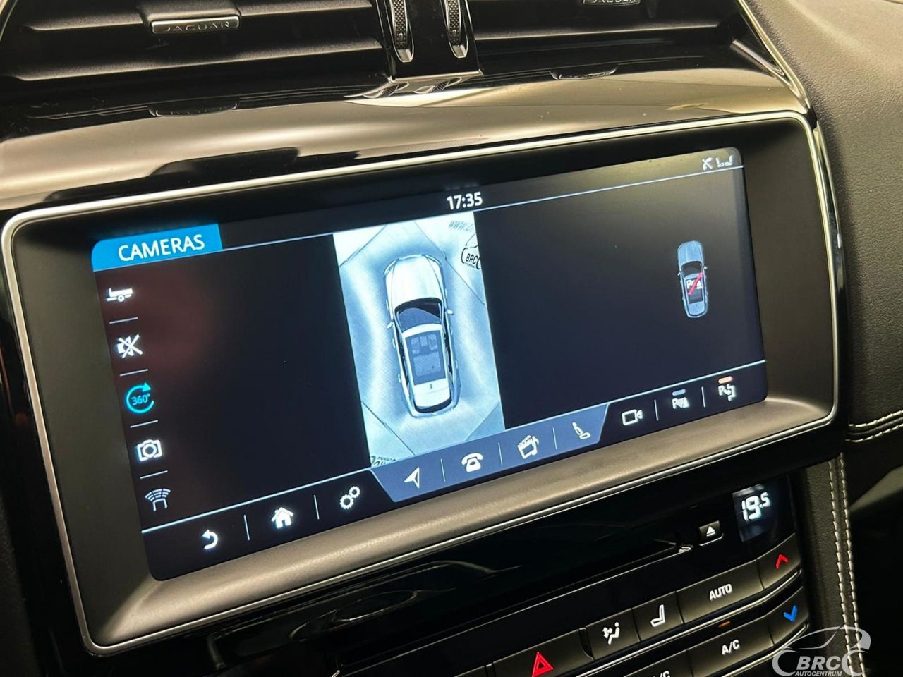 Jaguar F-Pace | 8