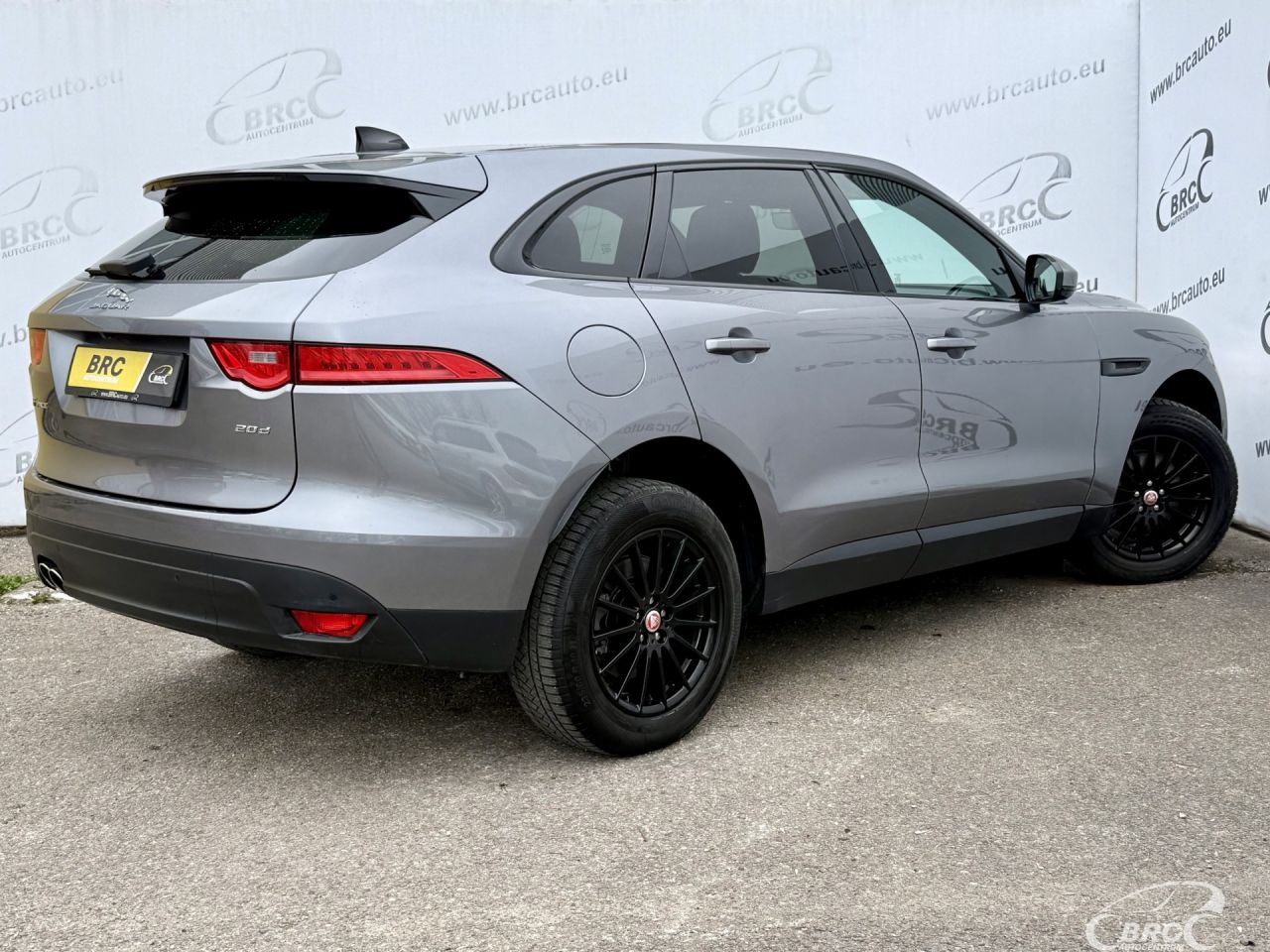 Jaguar F-Pace | 1