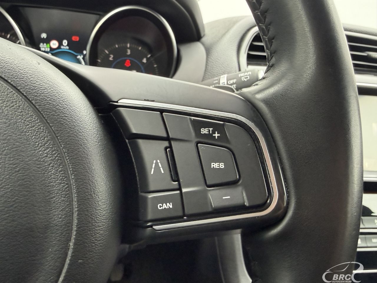 Jaguar F-Pace | 18