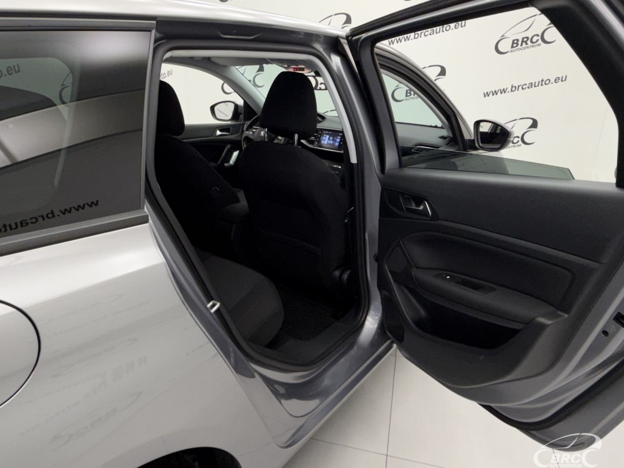 Peugeot 308 | 11