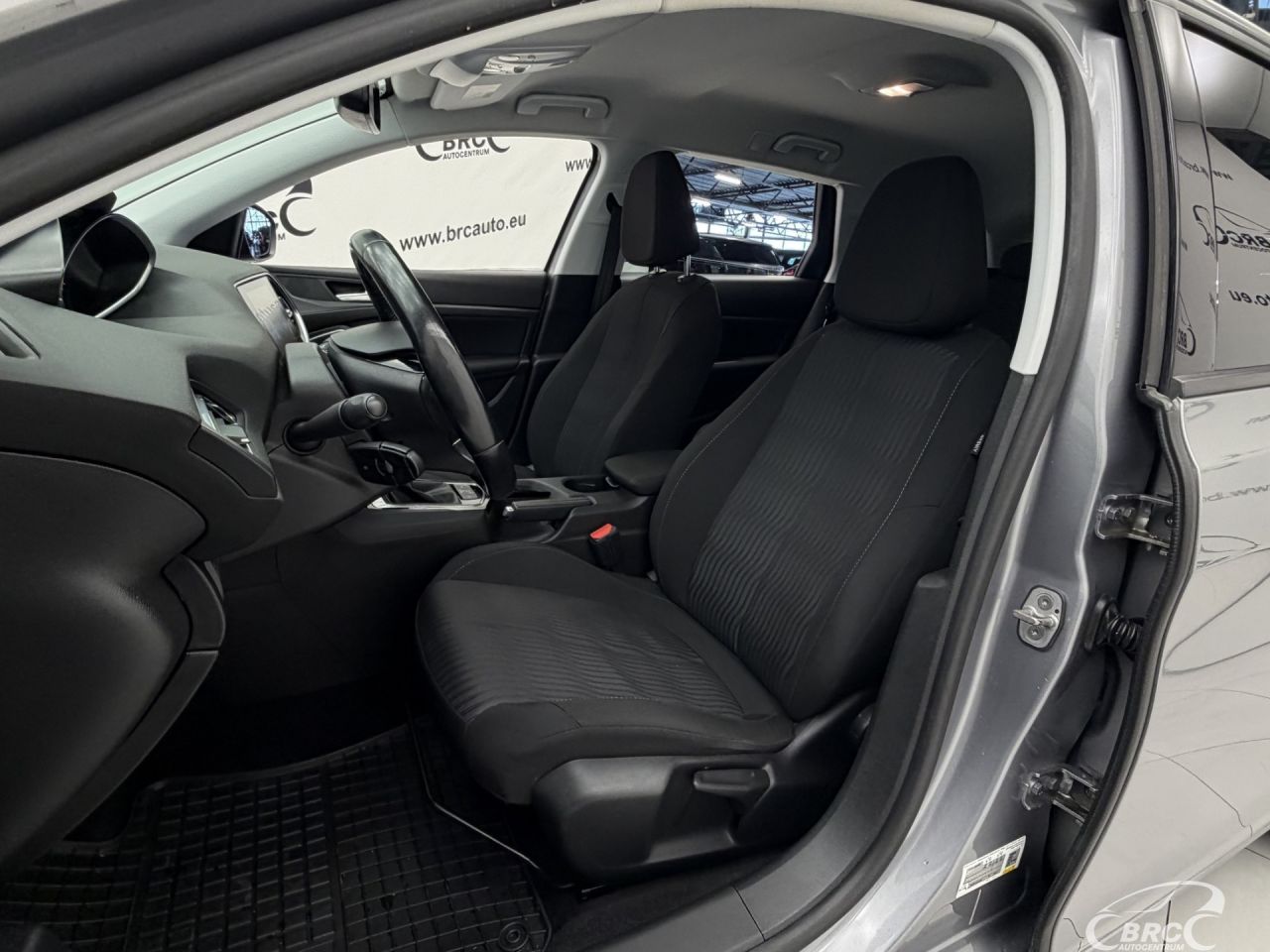 Peugeot 308 | 21