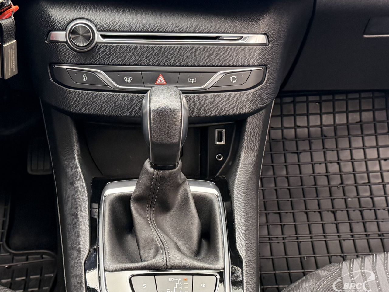 Peugeot 308 | 15