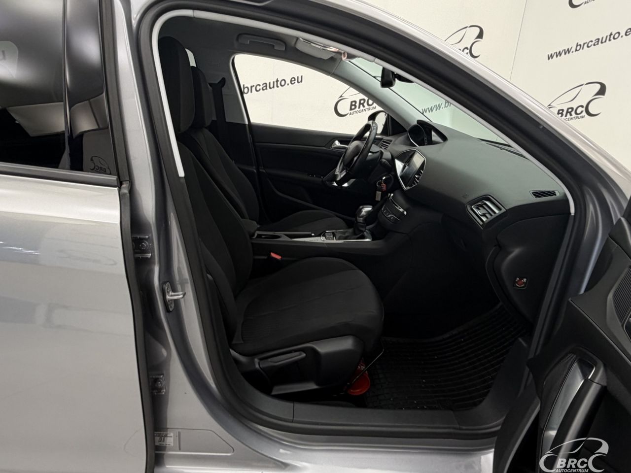 Peugeot 308 | 3