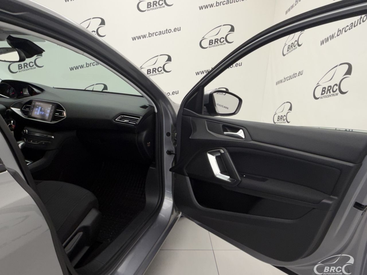 Peugeot 308 | 7