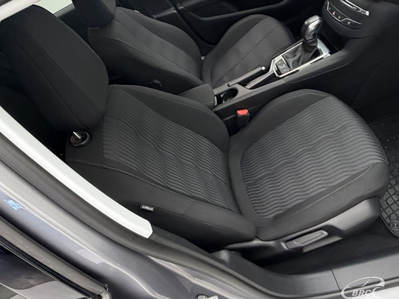 Peugeot 308 | 4