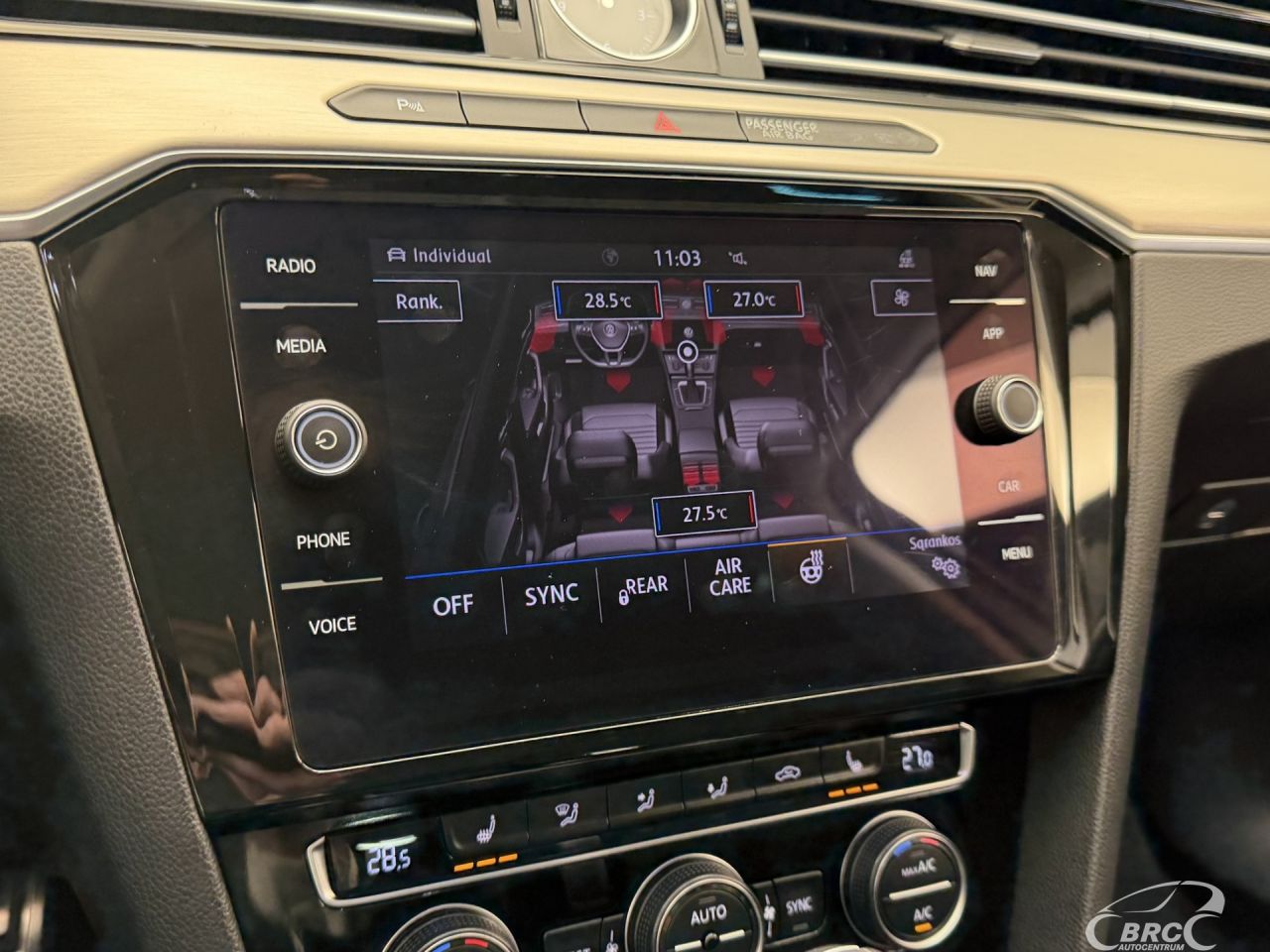 Volkswagen Passat | 44