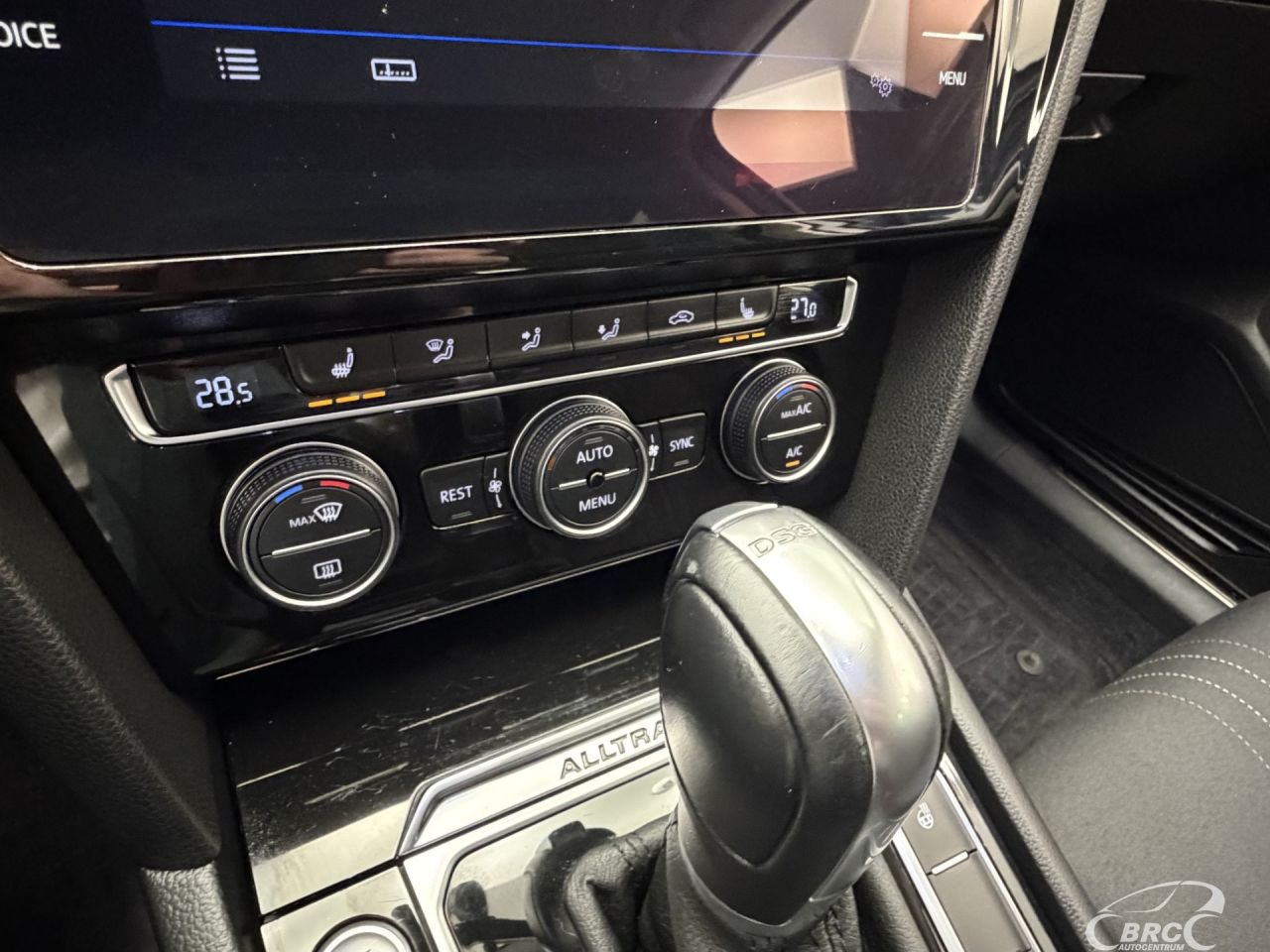 Volkswagen Passat | 27