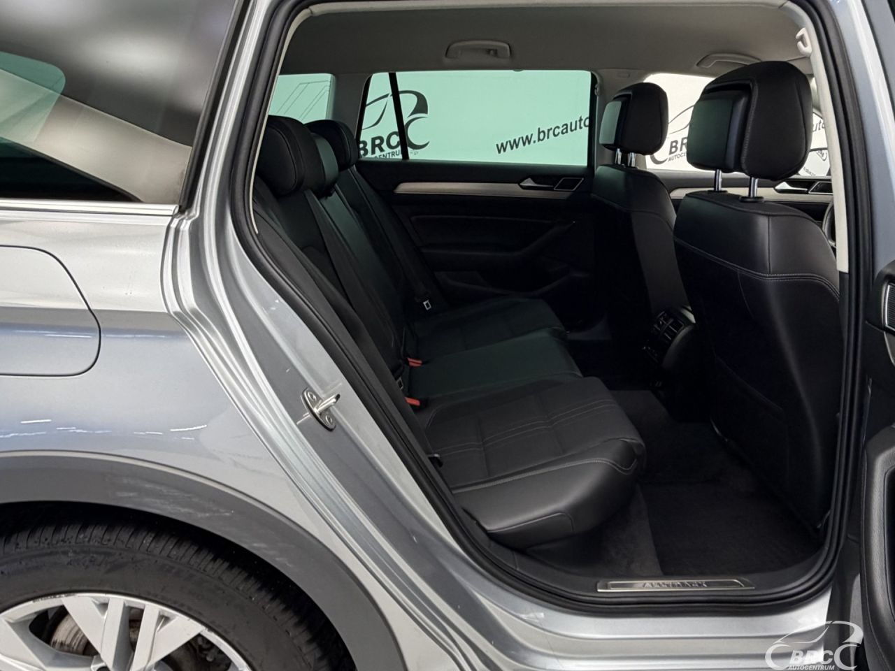 Volkswagen Passat | 9