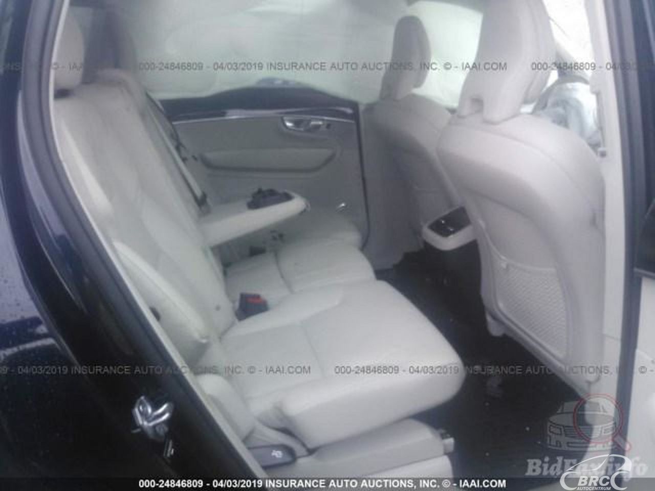 Volvo XC90 | 53