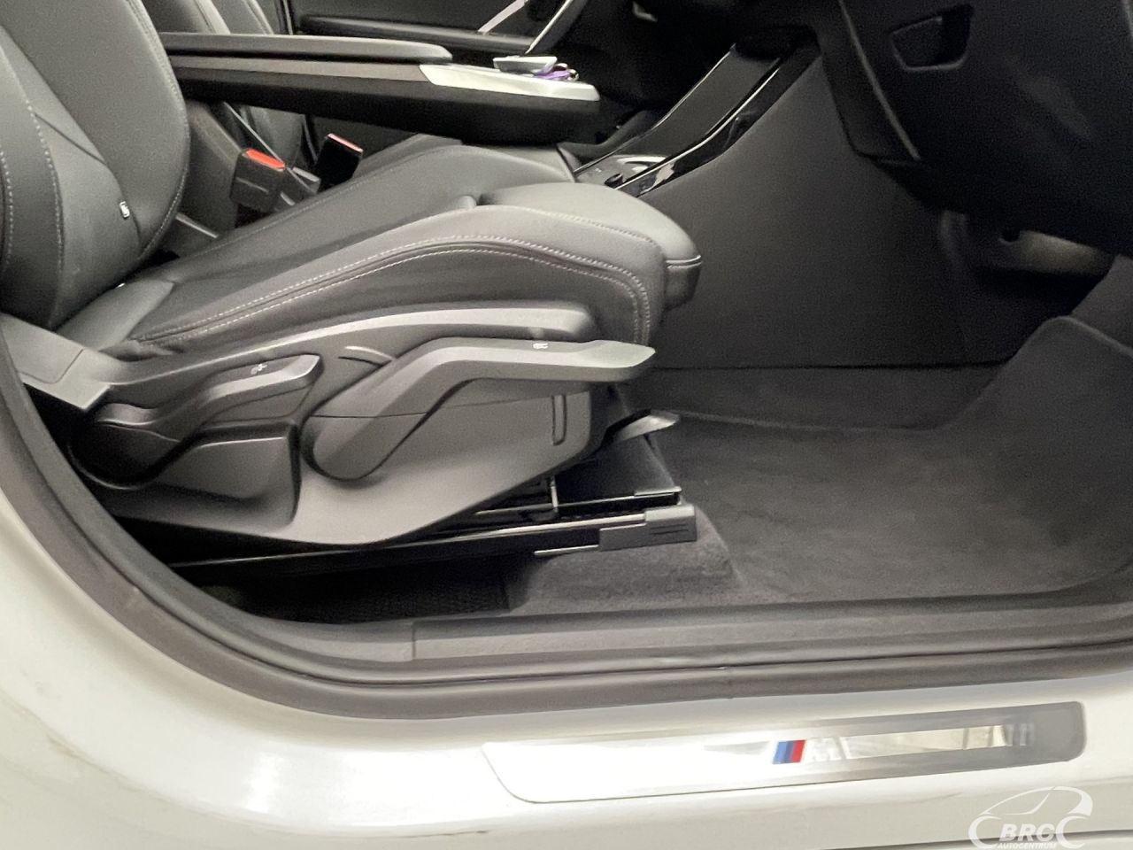 BMW X1 | 4