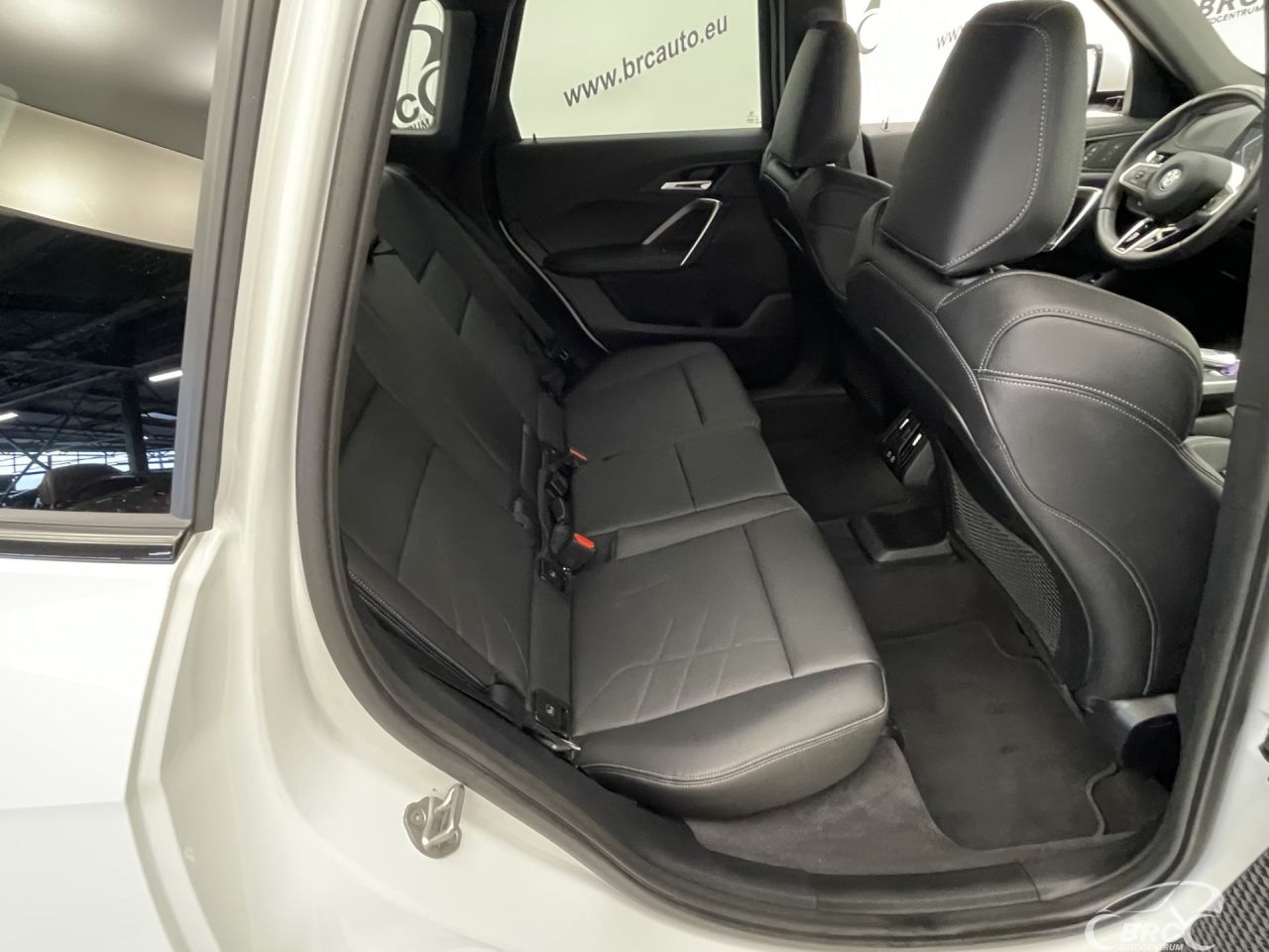 BMW X1 | 10