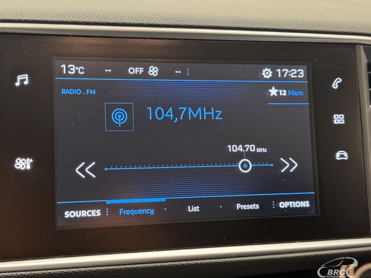 Peugeot 308 | 32
