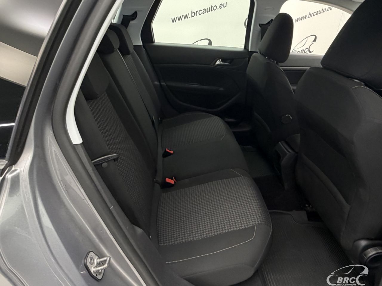Peugeot 308 | 9