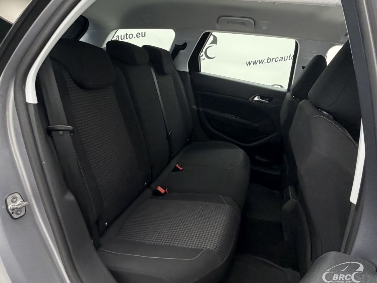 Peugeot 308 | 10