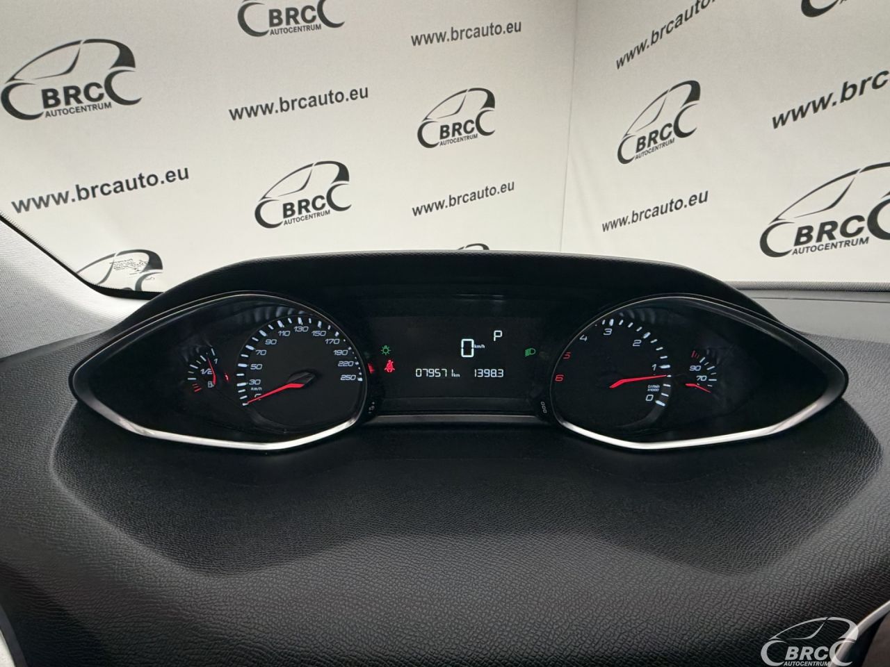 Peugeot 308 | 27