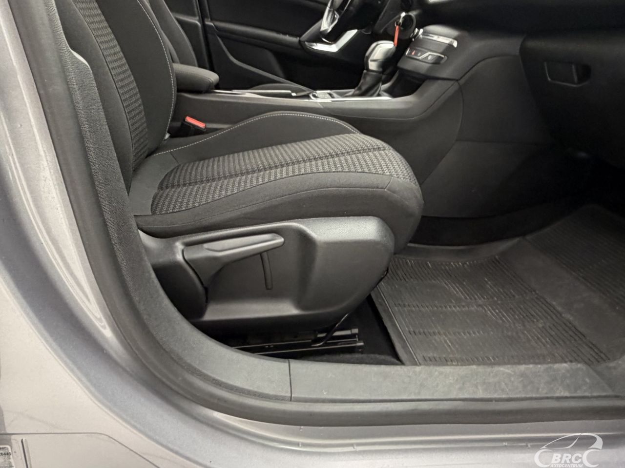 Peugeot 308 | 5