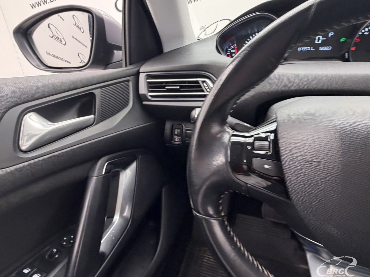 Peugeot 308 | 26